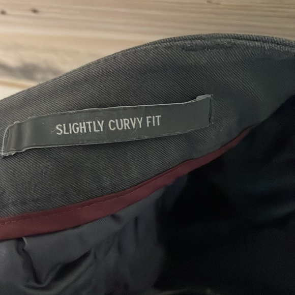 Eddie Bauer size 4 Gray Low-rise Slightly Curvy Fit Super Stretchy Dress Trouser - Picture 12 of 13